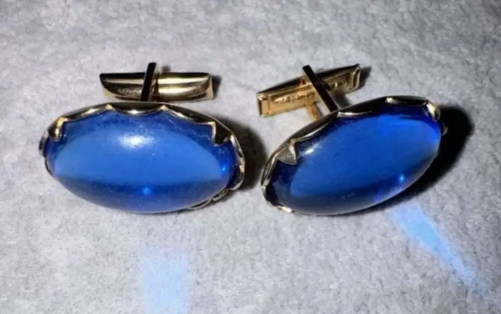 Vintage Mid-Century Gold-Tone Oval Cobalt Blue Cabochon Cufflinks